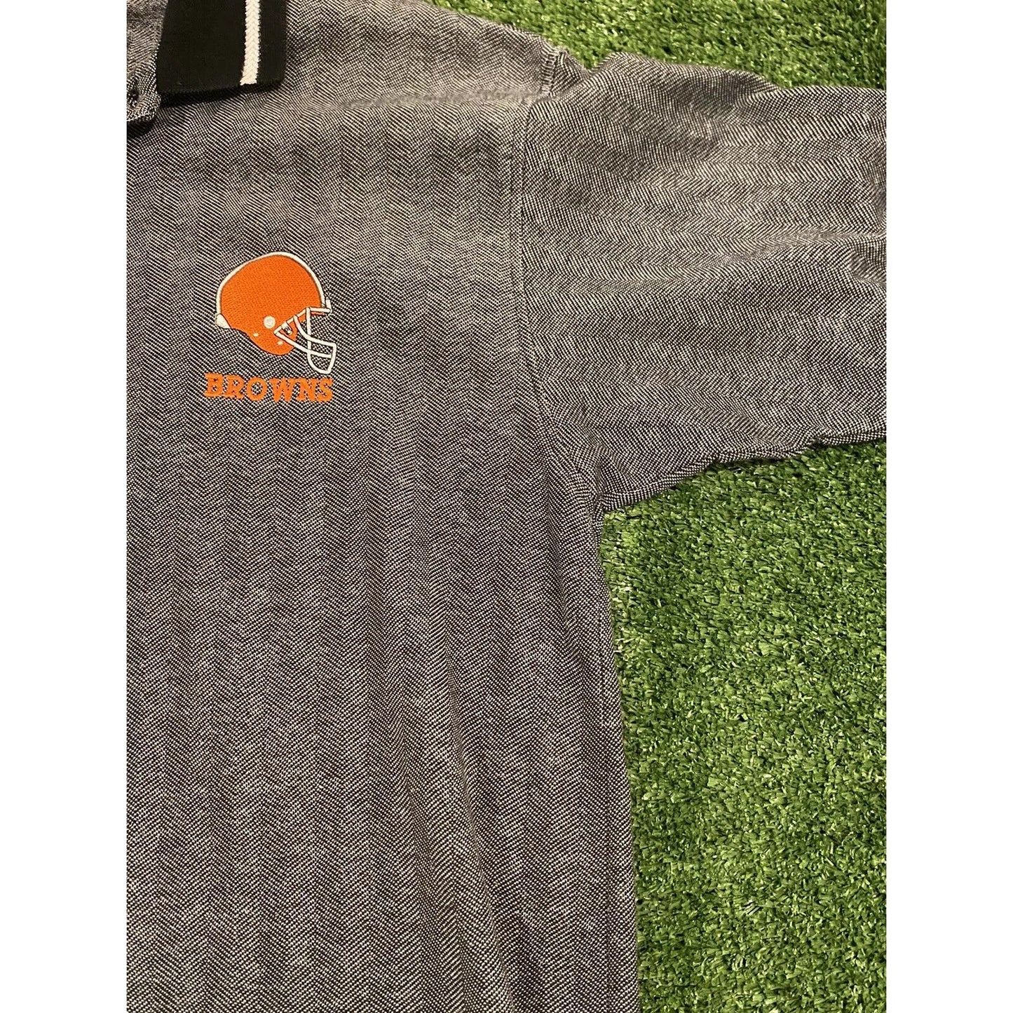 Vintage Dynasty Cleveland browns Two Toned Gray polo Size Large