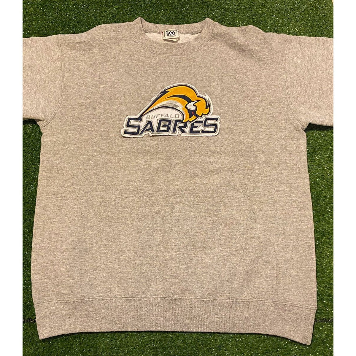 Vintage Y2K Lee Sport Buffalo Sabres large patch crewneck sweatshirt gray large