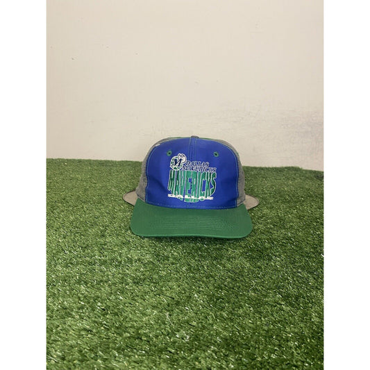 Vintage Dallas Mavericks hat cap snap back The Game blue green mens color block