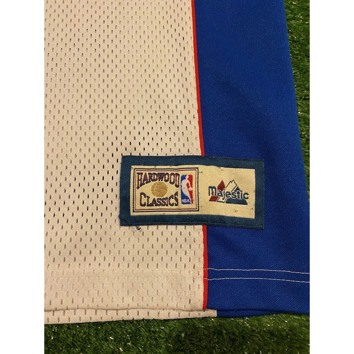 Retro Y2K Majestic Hardwood Classics Philadelphia 76ers basketball jersey large