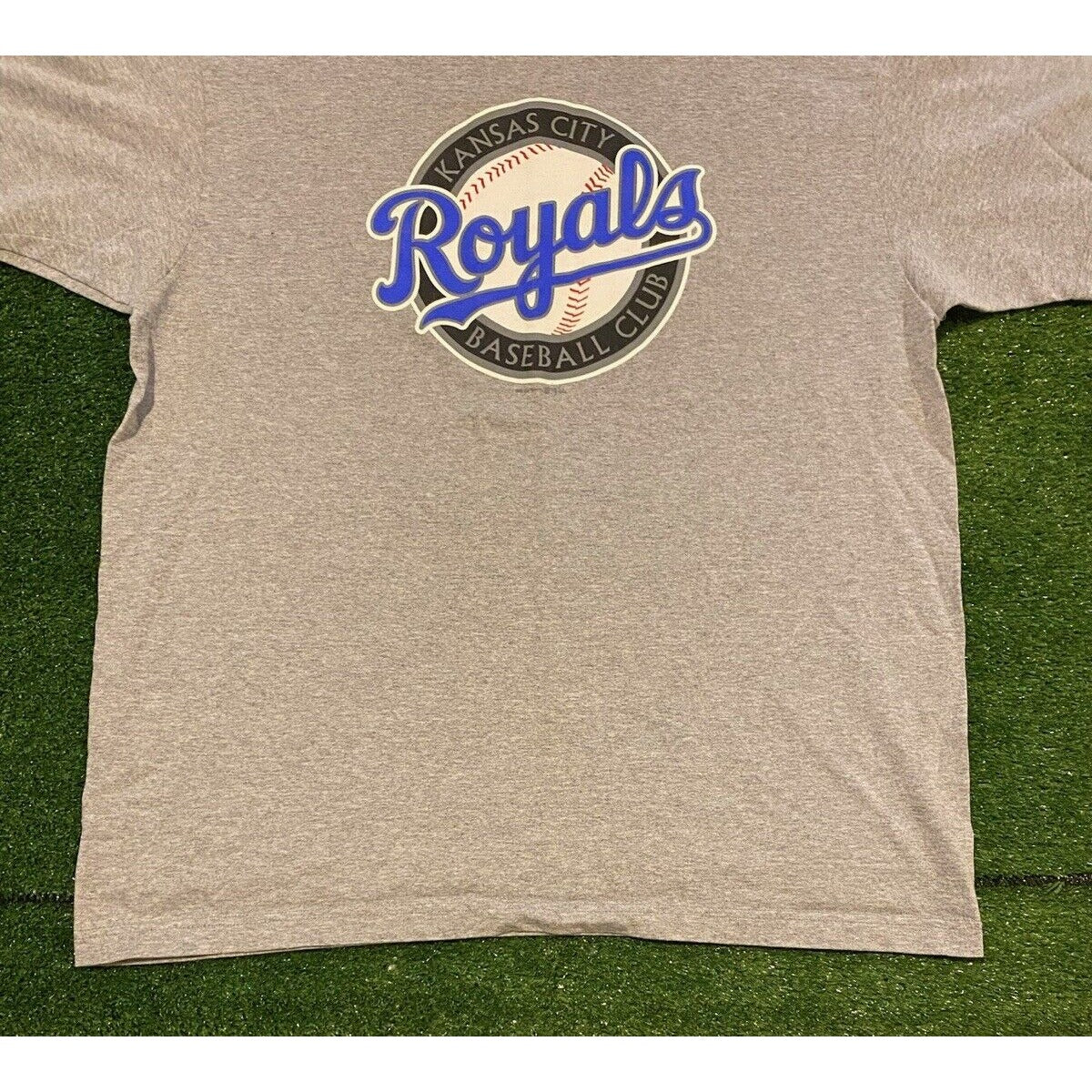 Vintage Kansas City Royals shirt large gray mens Y2K 2000s unisex blue