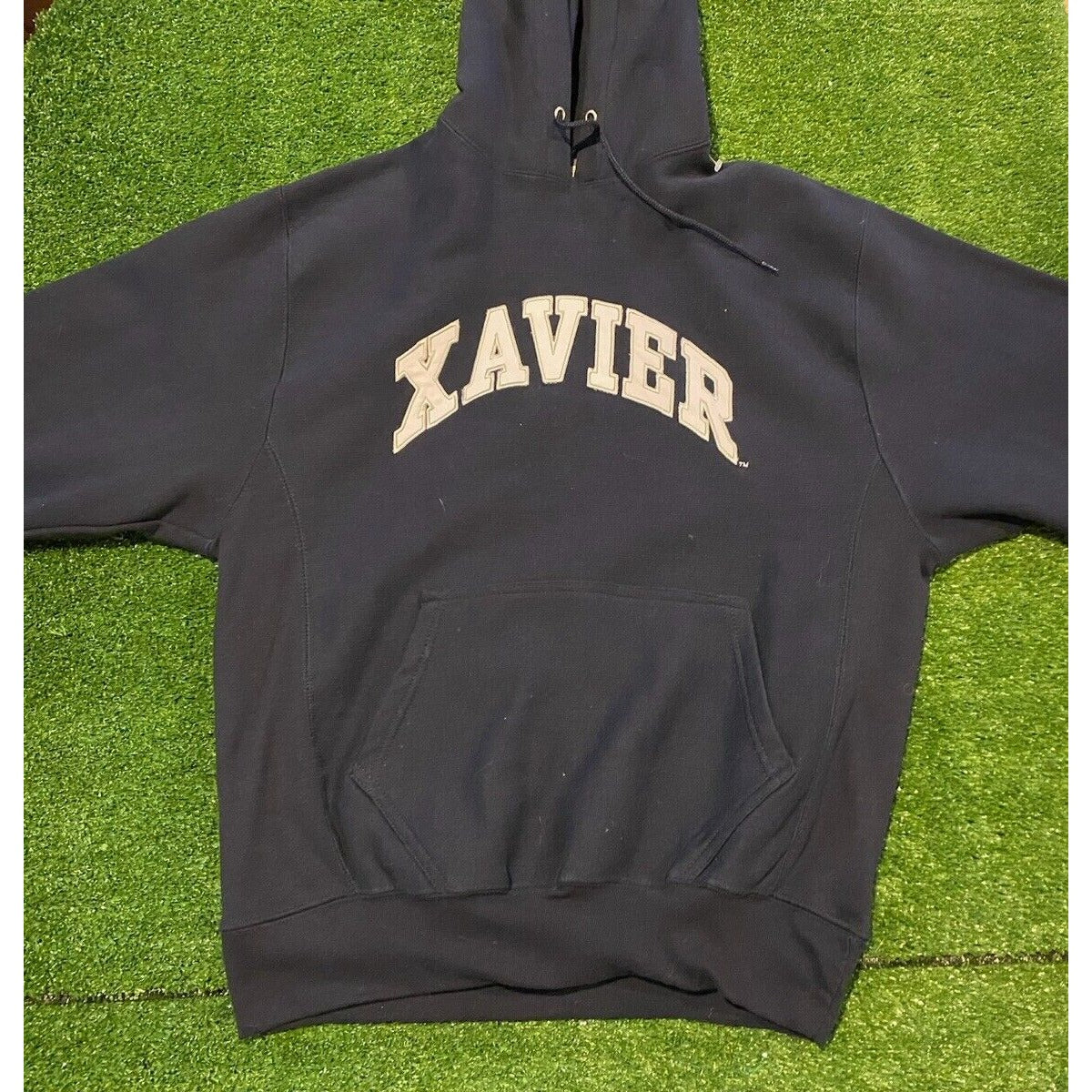 Vintage Xavier University Musketeers sweatshirt small blue mens Basketball y2K