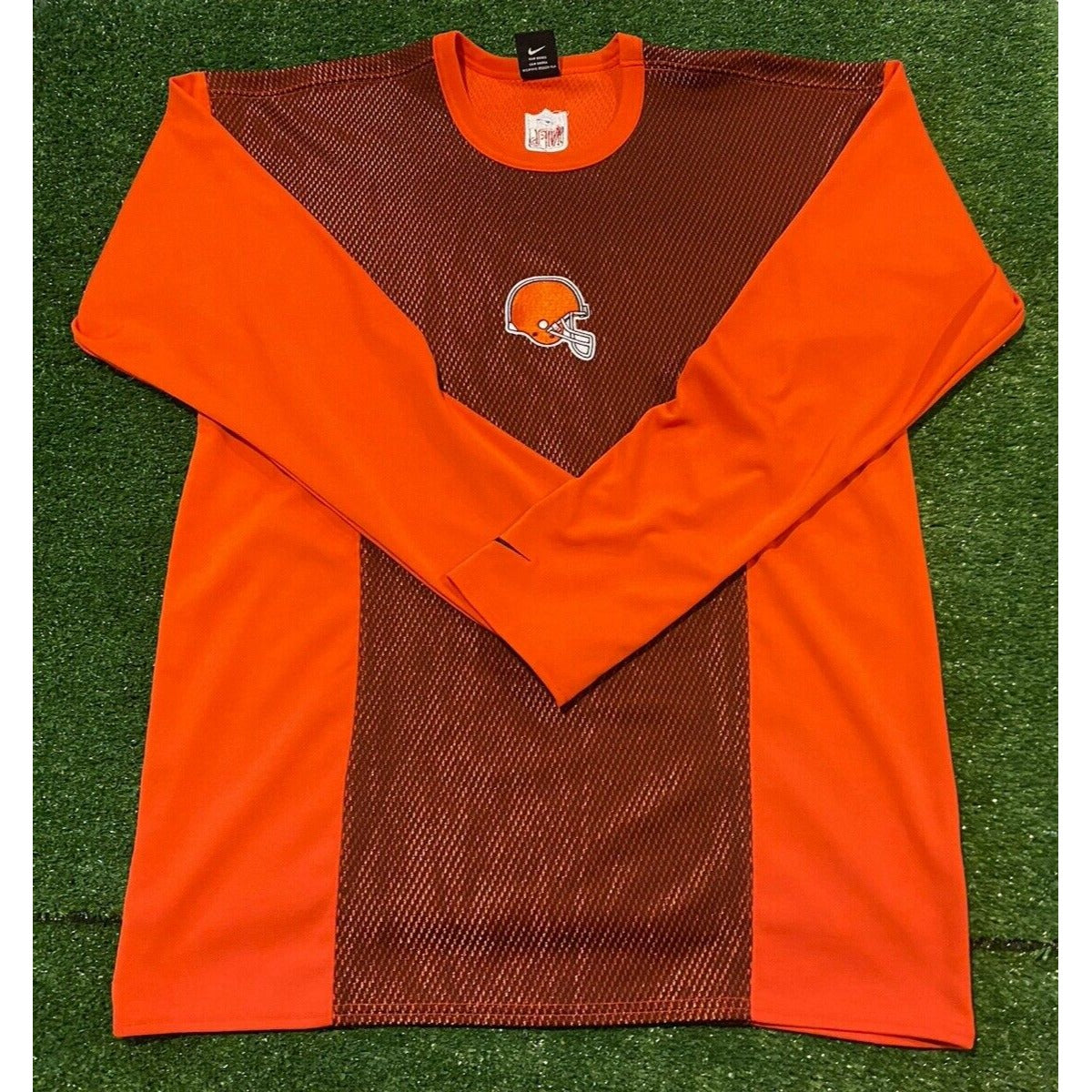 Vintage Cleveland Browns shirt large Nike orange adult 90s Y2K long sleeve