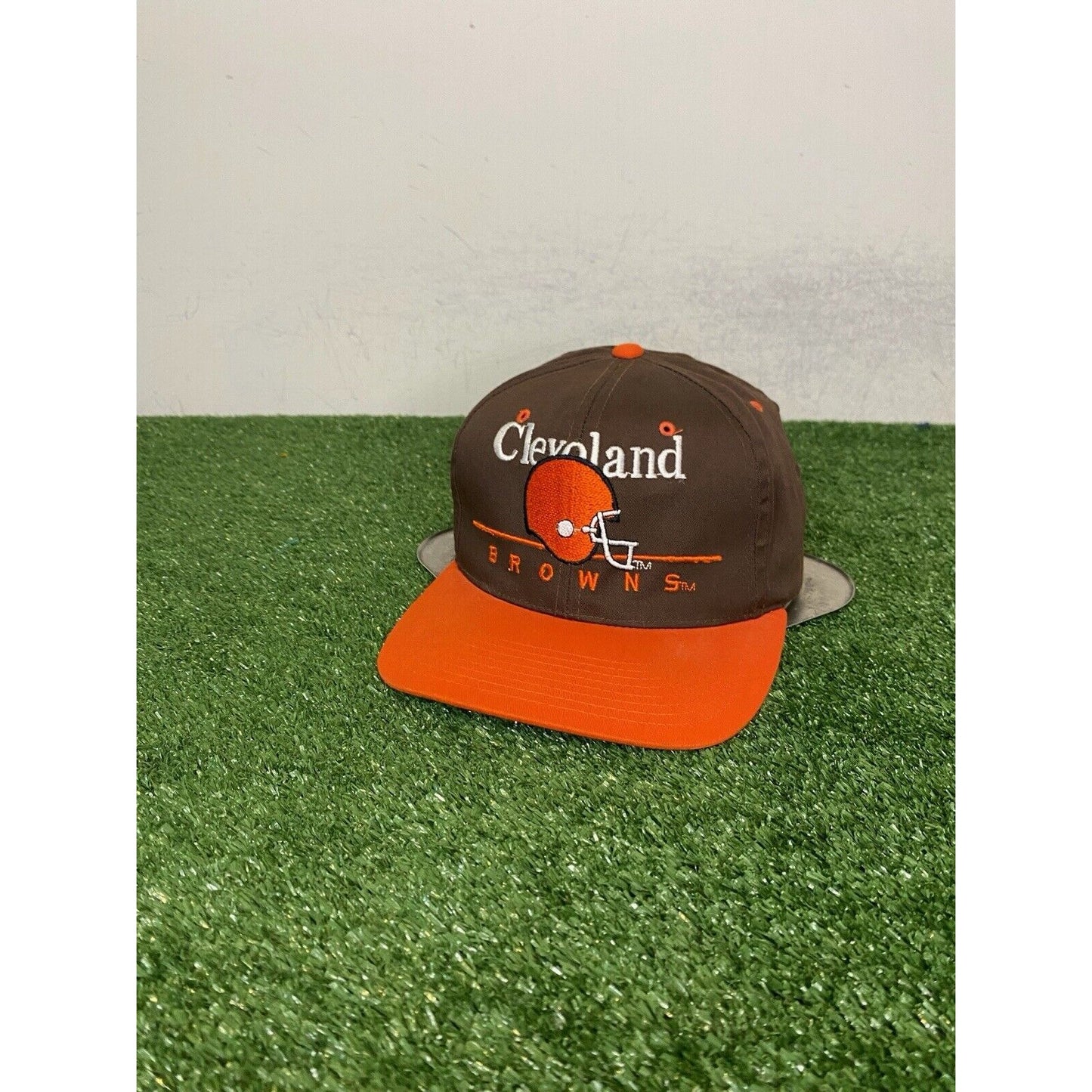 Vintage Cleveland Browns hat cap snap back orange brown East port split bar mens