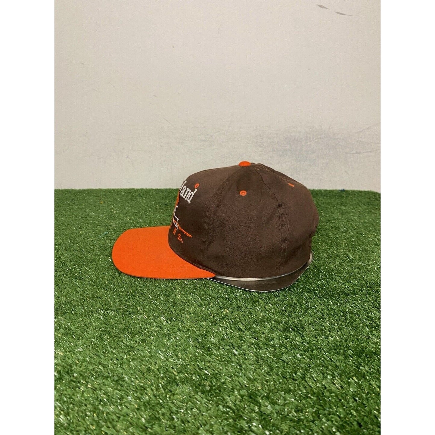 Vintage Cleveland Browns hat cap snap back orange brown East port split bar mens