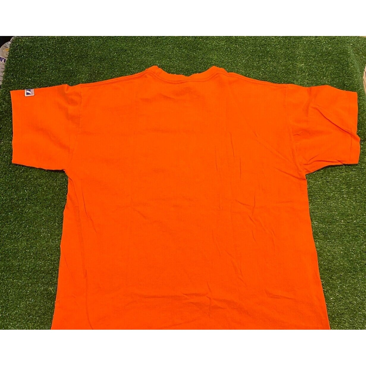 Vintage Tampa Bay Buccaneers shirt mens medium orange short sleeve logo 7 18