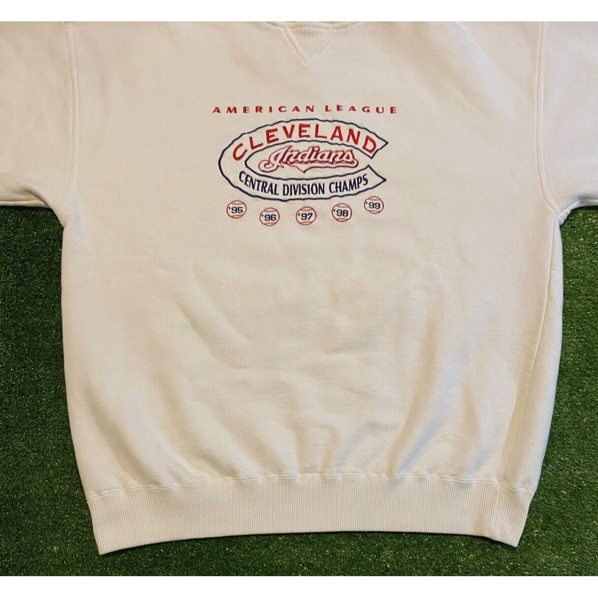 Vintage Cleveland Indians sweatshirt mens extra large white red baseball mlb rk