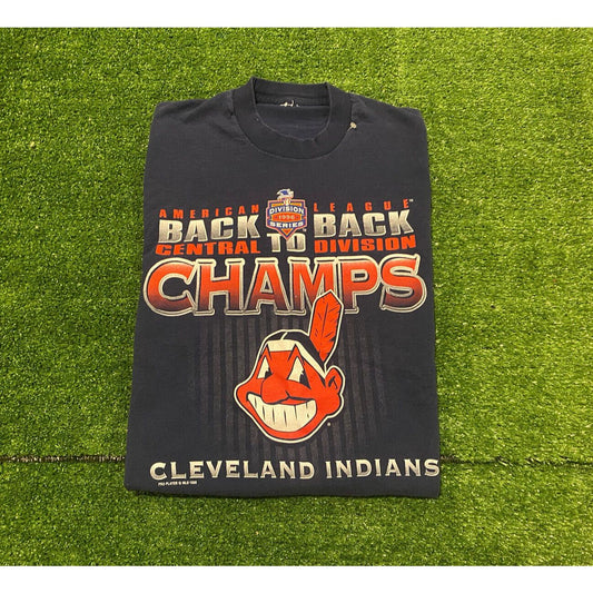 Vintage Pro Player Cleveland Indians Back to Back Division Champs t-shirt medium