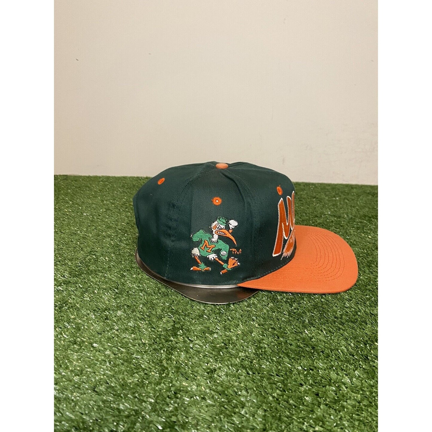 Vintage Miami Hurricanes hat cap snap back tailsweep green orange script mens