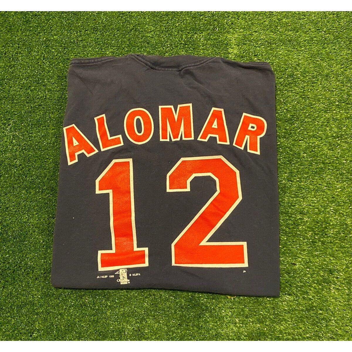 Vintage Sport Attack Cleveland Indians Roberto Alomar #12 jersey t-shirt XL