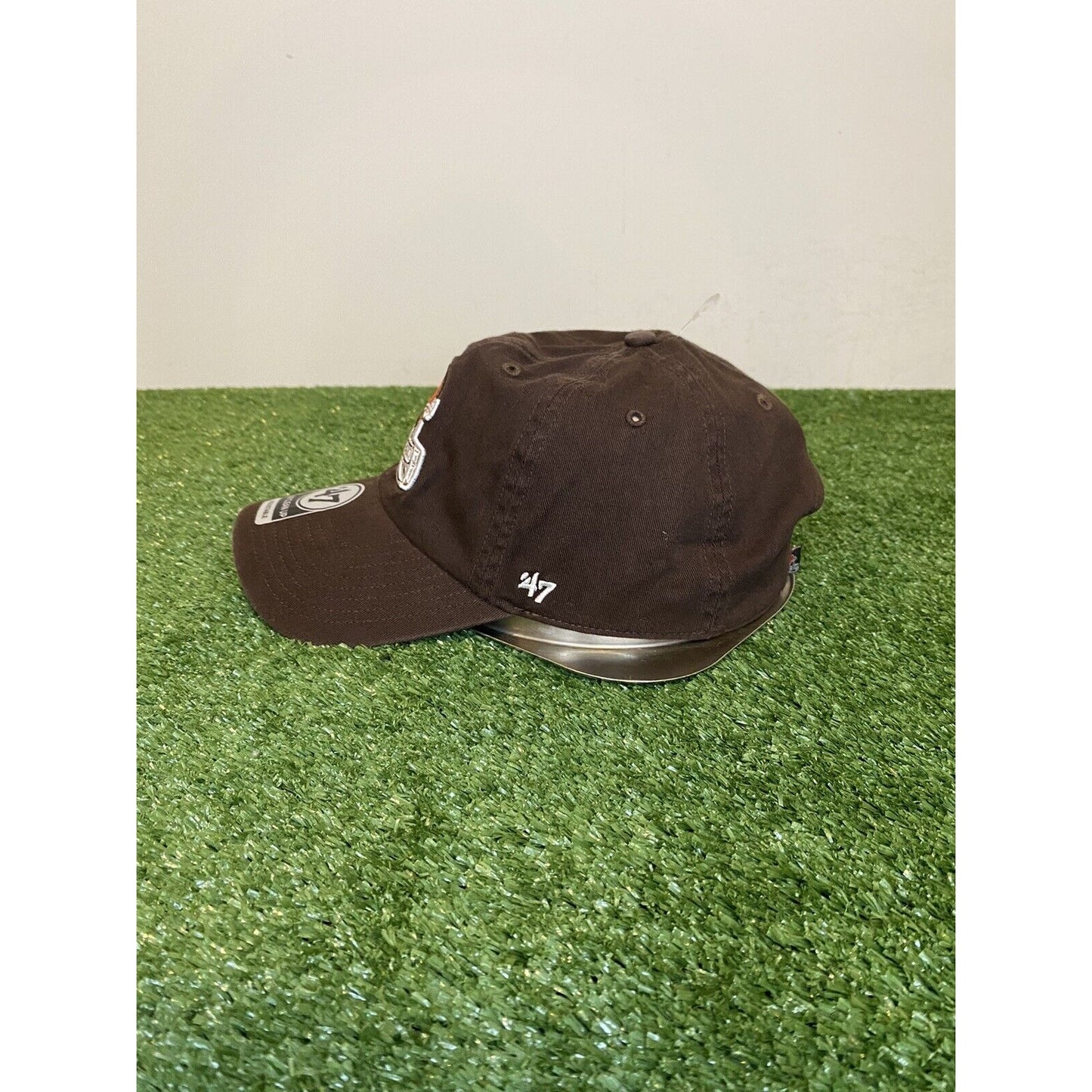 '47 Forty Seven Cleveland Browns helmet clean up strapback adjustable hat brown