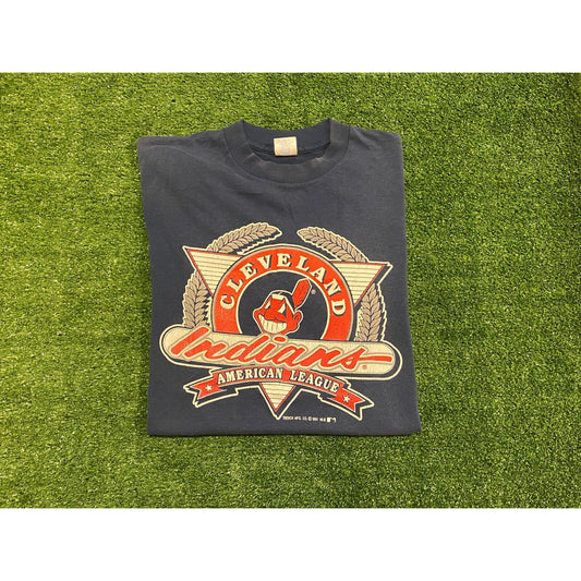 vintage 1991 trench mfg cleveland indians Arch Spell out Chief Wahoo t-shirt Med