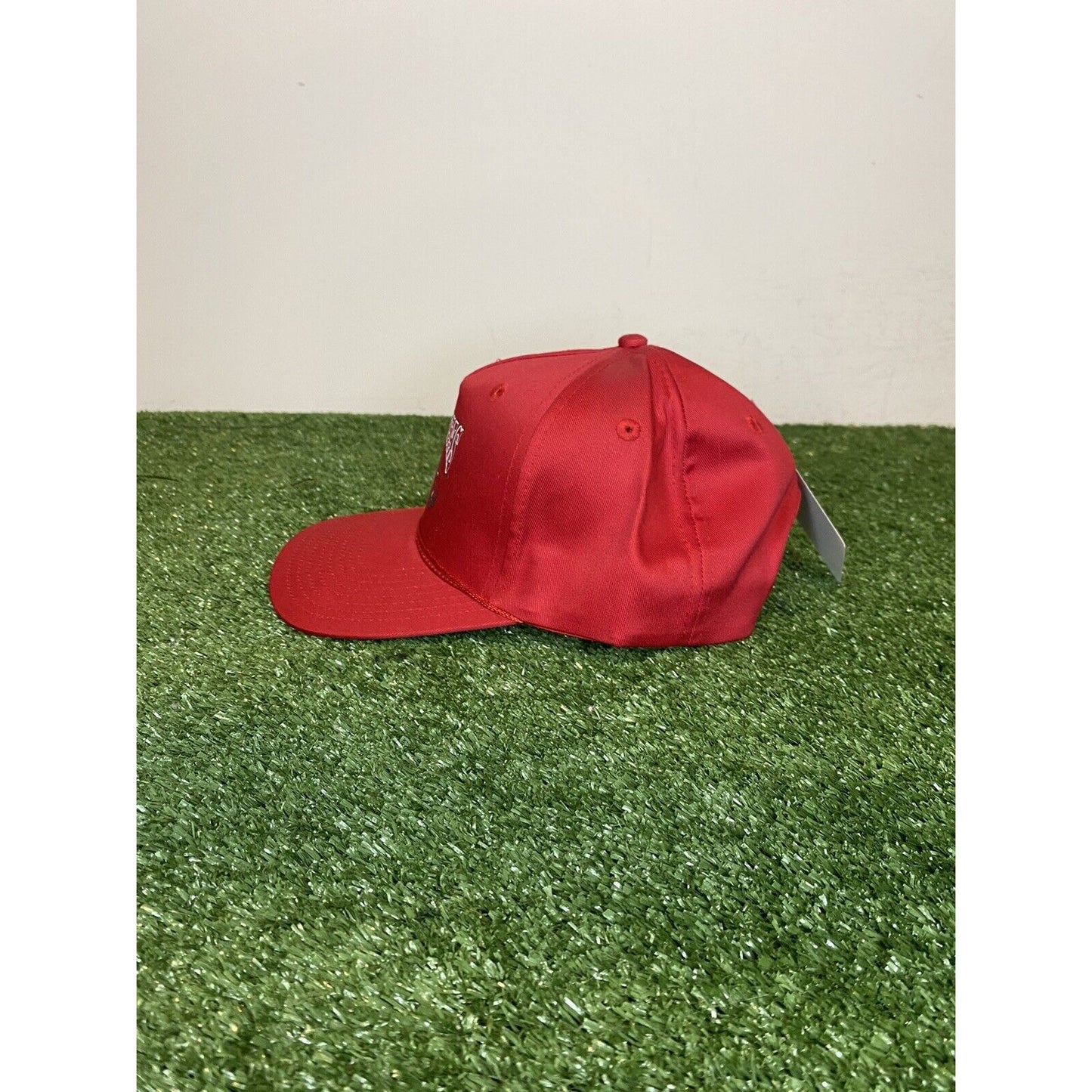 Vintage Arkansas Razorbacks arch spell out logo rope snapback hat red