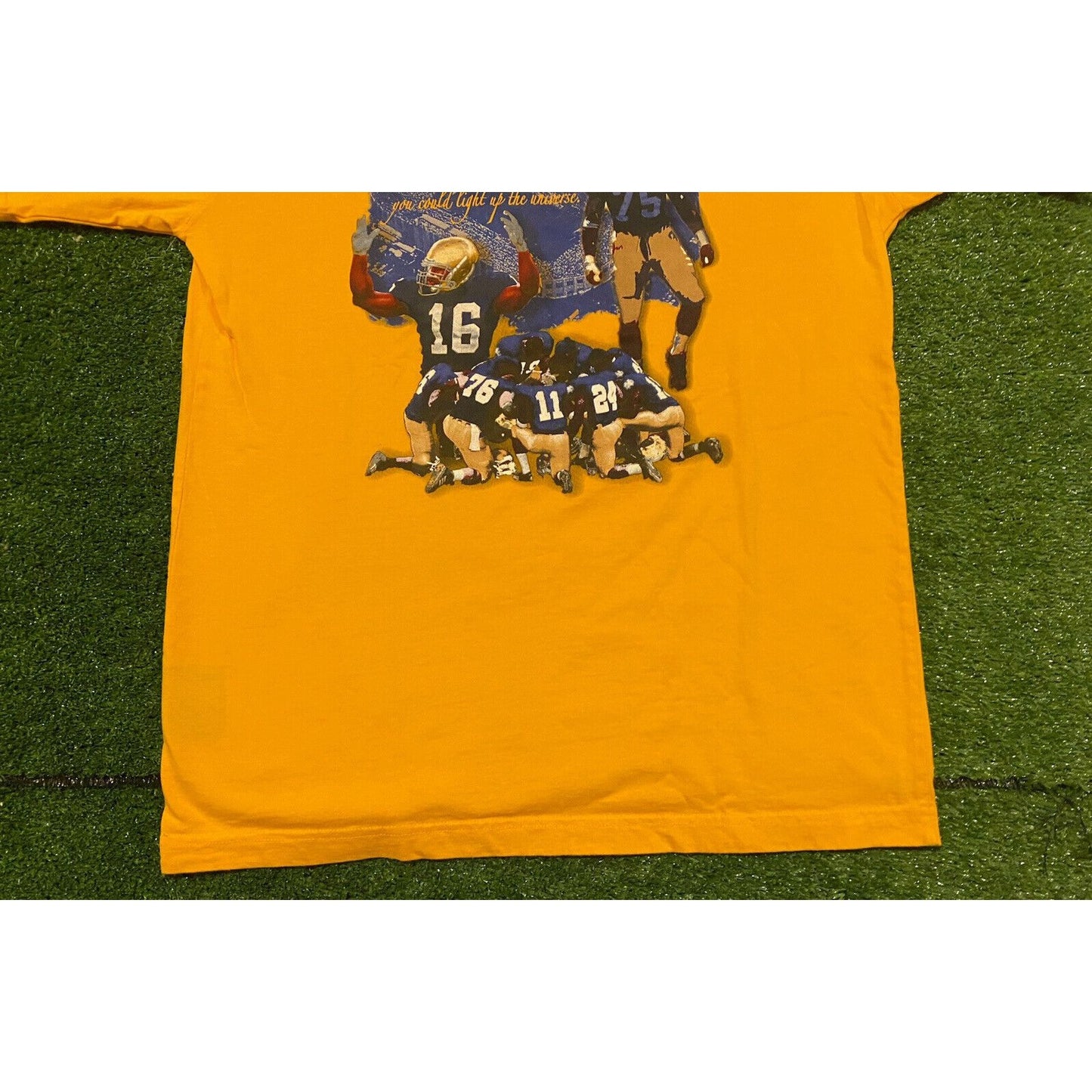 Vintage YTK Retro Notre Dame Fighting Irish Football 2005 The Shirt medium gold