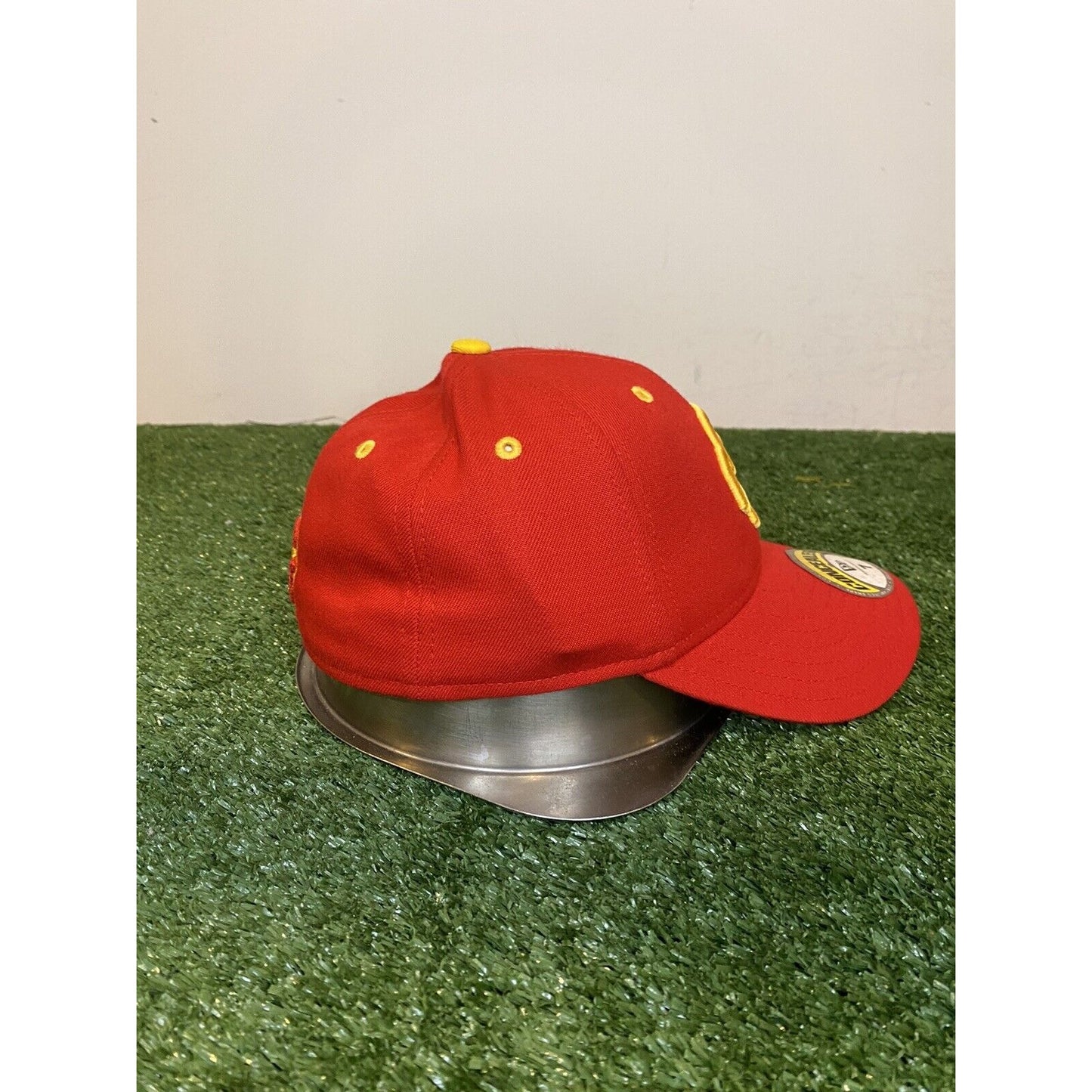 Retro New Era Cap Concealer USC Southern Cal Trojans fitted hat size 7 NWT
