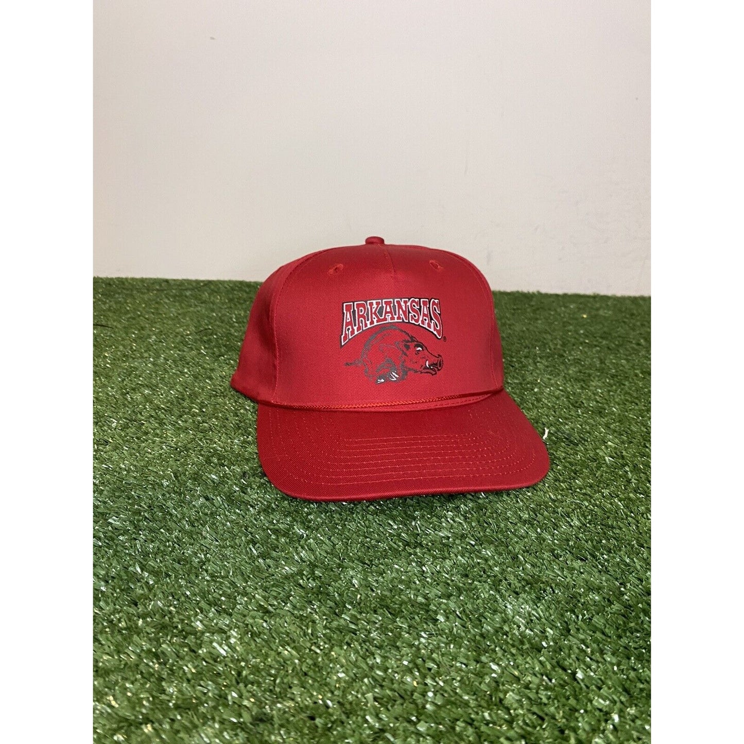 Vintage Arkansas Razorbacks arch spell out logo rope snapback hat red