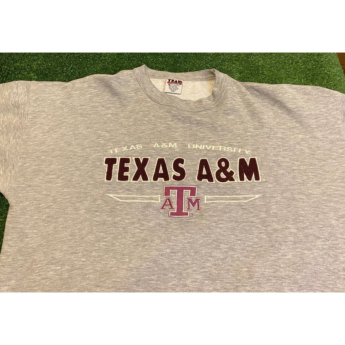 Vintage Team Edition Apparel Texas A & M Aggies arch embroidered crewneck  XL