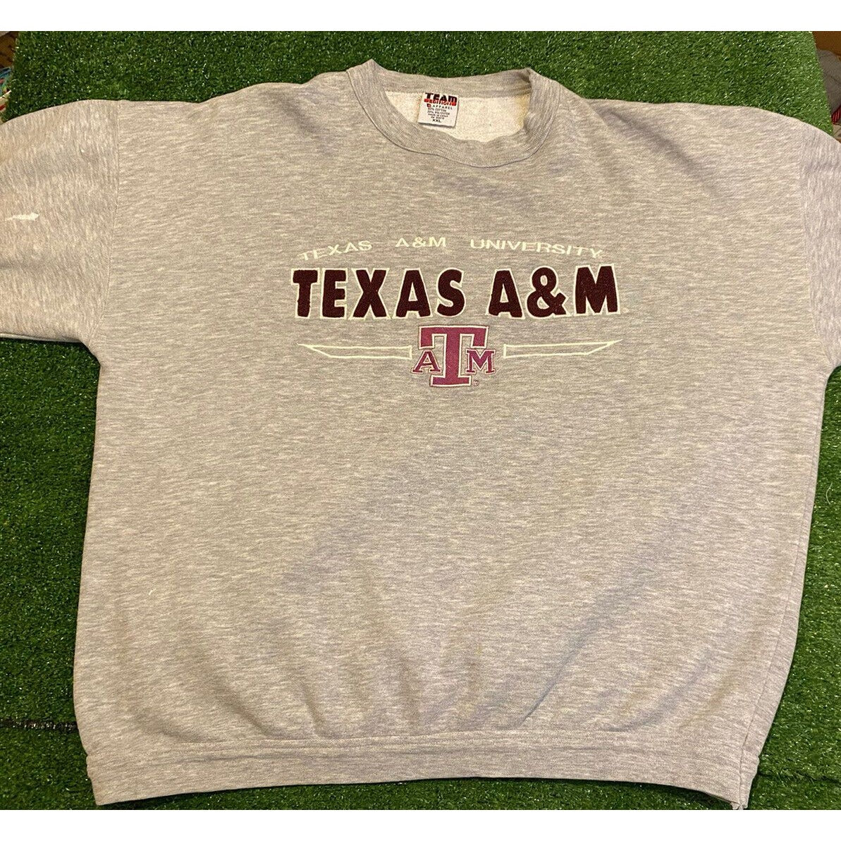 Vintage Team Edition Apparel Texas A & M Aggies arch embroidered crewneck  XL