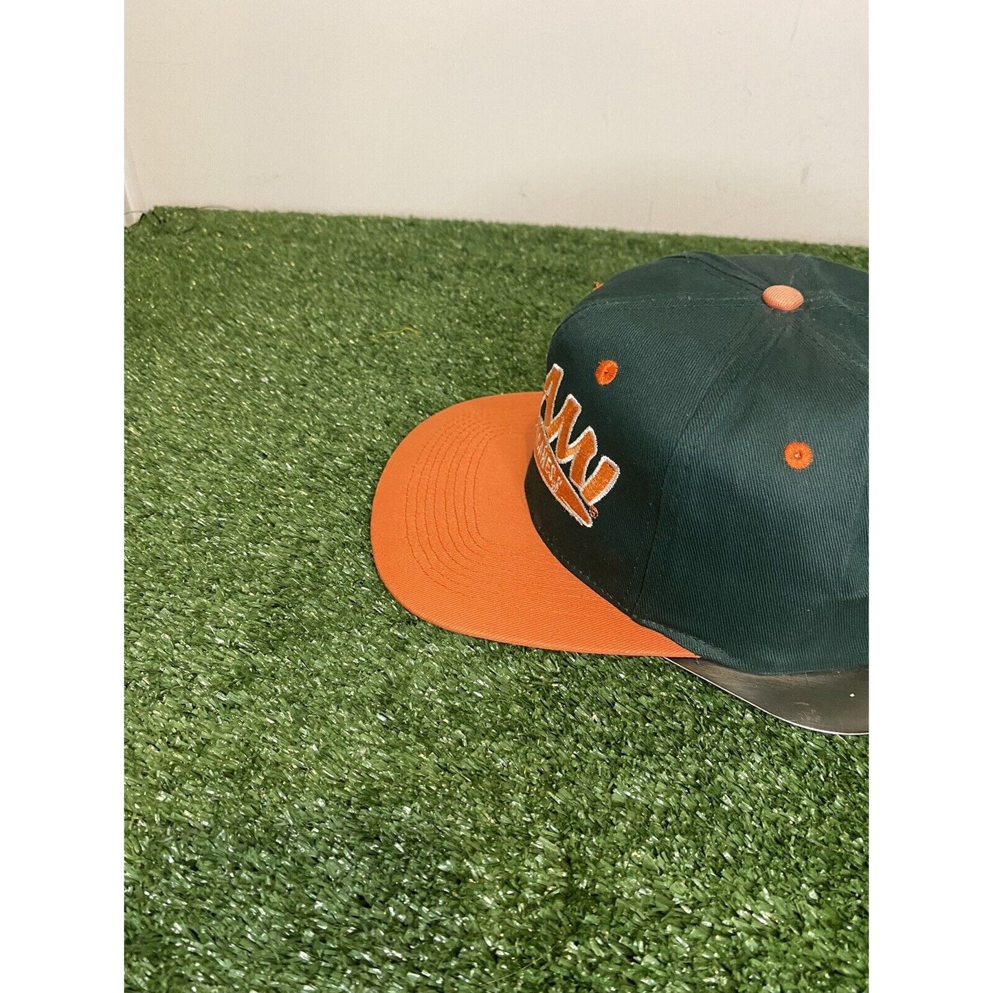 Vintage Miami Hurricanes hat cap snap back tailsweep green orange script mens