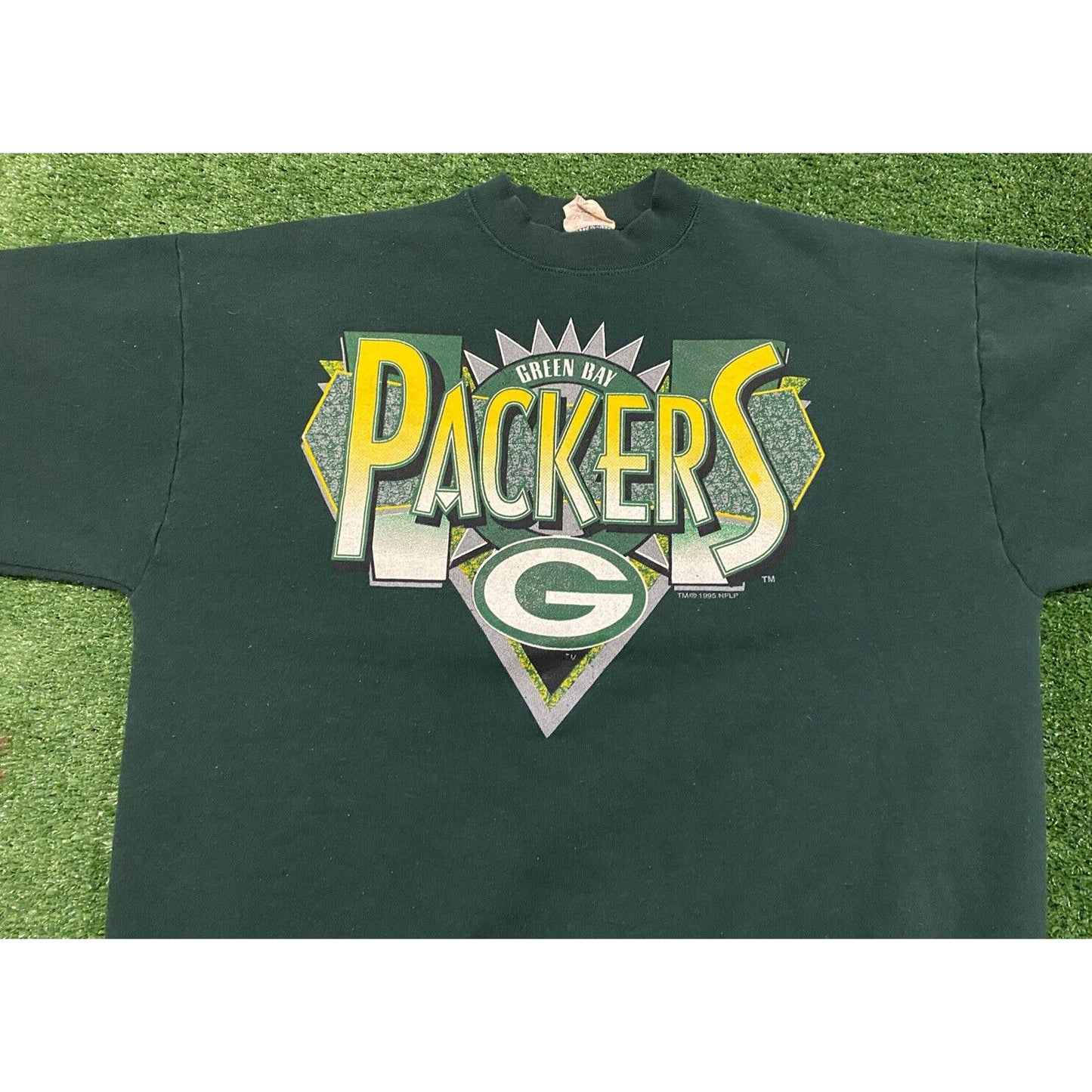 Vintage 1995 Green Bay Packers logo diamond spell out crewneck large green