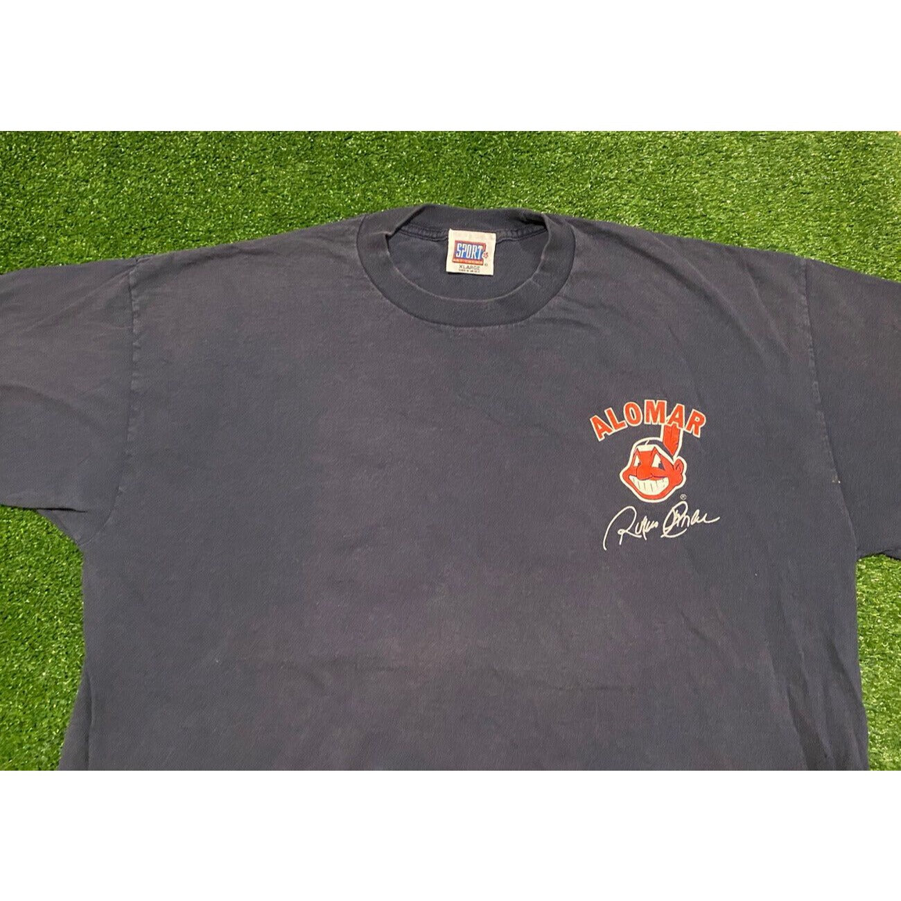 Vintage Sport Attack Cleveland Indians Roberto Alomar #12 jersey t-shirt XL