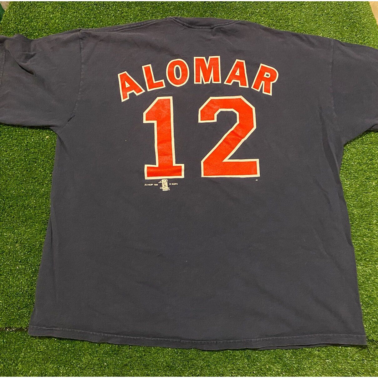 Vintage Sport Attack Cleveland Indians Roberto Alomar #12 jersey t-shirt XL